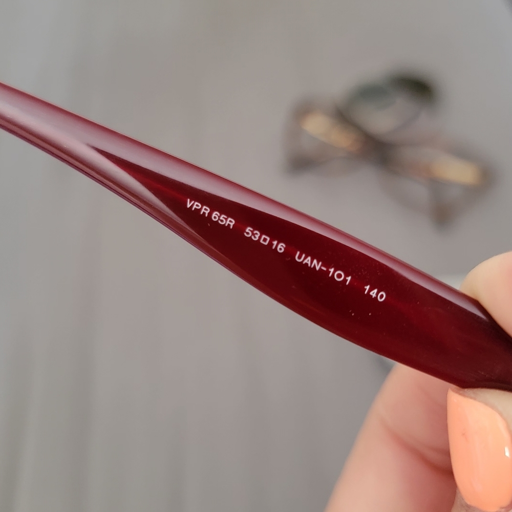 Prada prescription eyeglasses - Picture 4 of 6